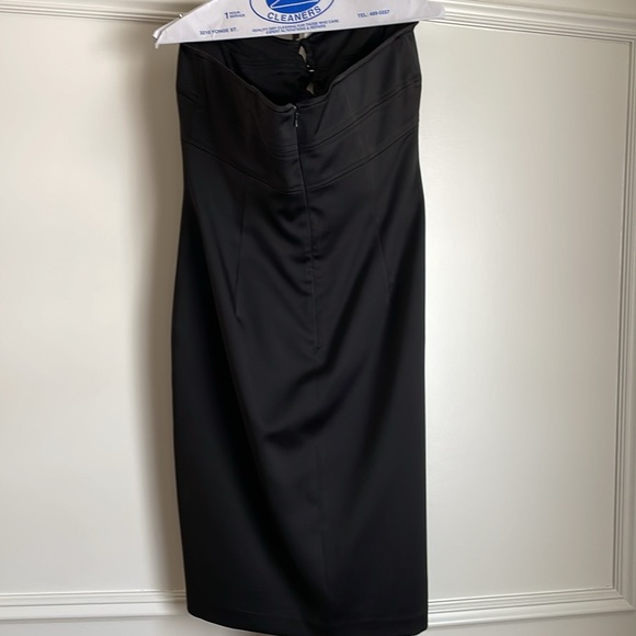 LAUNDRY by Shelli Segal black satin strapless dress, size 10 - Picture 3 of 4
